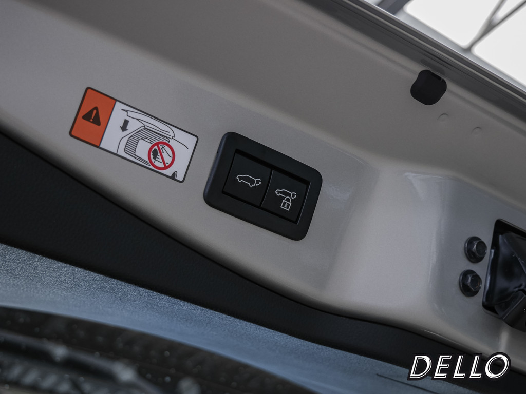 Fahrzeugansicht TOYOTA C-HR Plug-In Hybrid Teamplayer - Bild 14