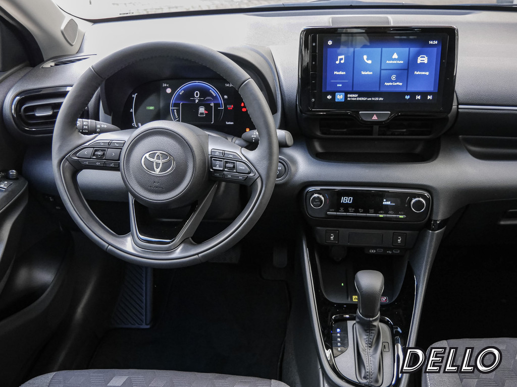 Fahrzeugansicht TOYOTA Yaris 1.5 Hybrid Teamplayer - Bild 9