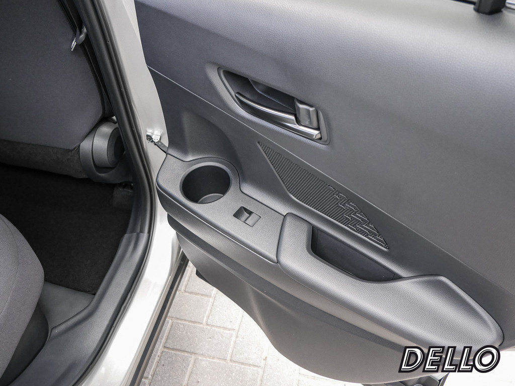 Fahrzeugansicht TOYOTA C-HR 2.0 Plug-In Hybrid FWD Teamplayer - Bild 8