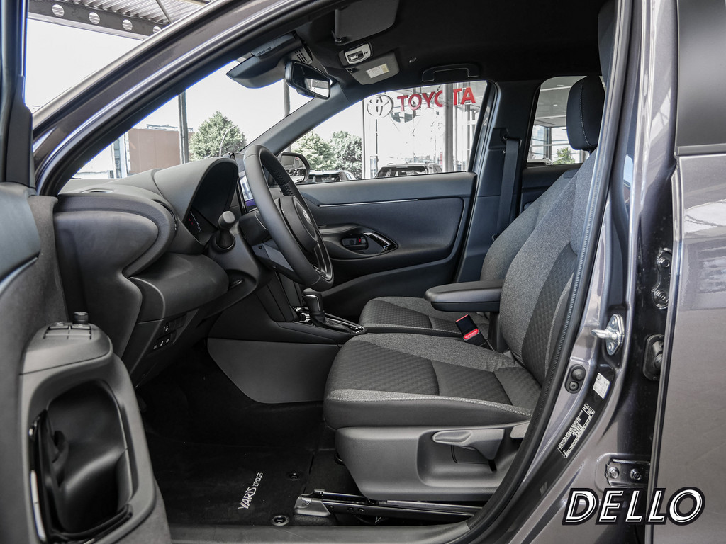 Fahrzeugansicht TOYOTA Yaris Cross 1.5 Hybrid FWD Teamplayer - Bild 5