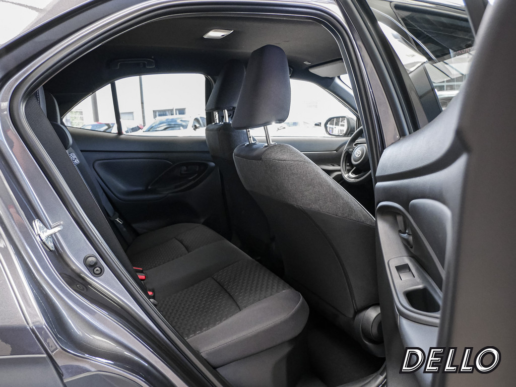 Fahrzeugansicht TOYOTA Yaris Cross 1.5 Hybrid FWD Teamplayer - Bild 7