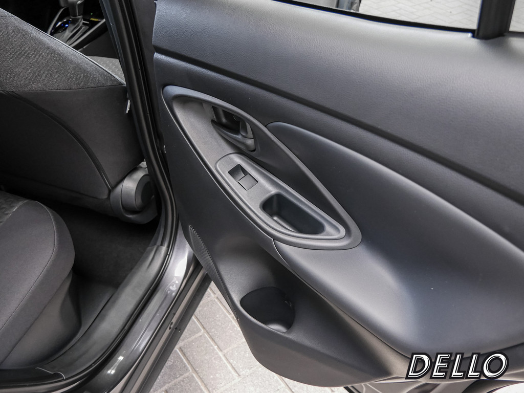 Fahrzeugansicht TOYOTA Yaris Cross 1.5 Hybrid FWD Teamplayer - Bild 8