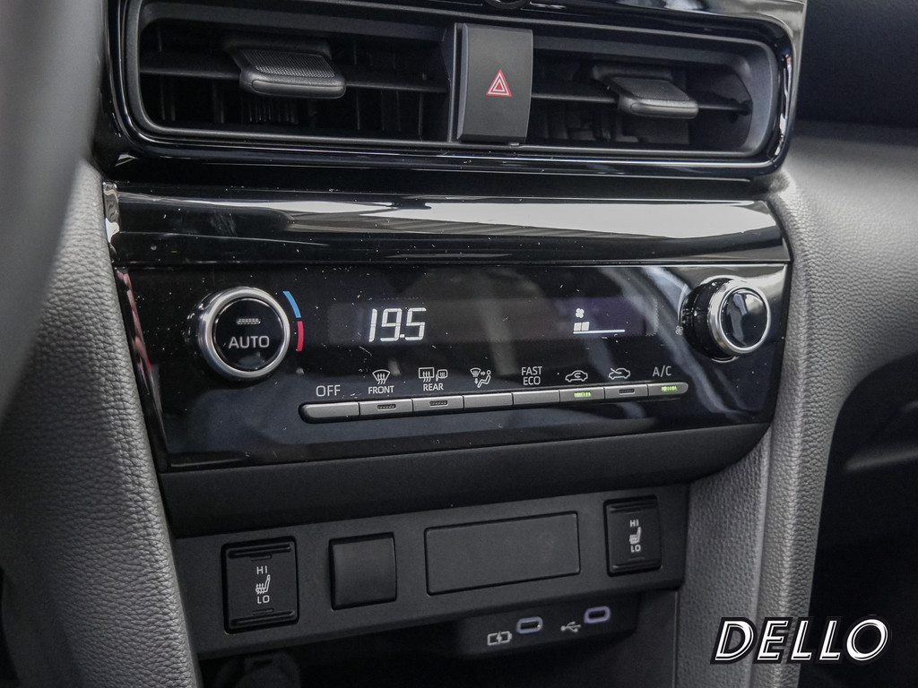 Fahrzeugansicht TOYOTA Yaris Cross 1.5 Hybrid FWD Teamplayer - Bild 19