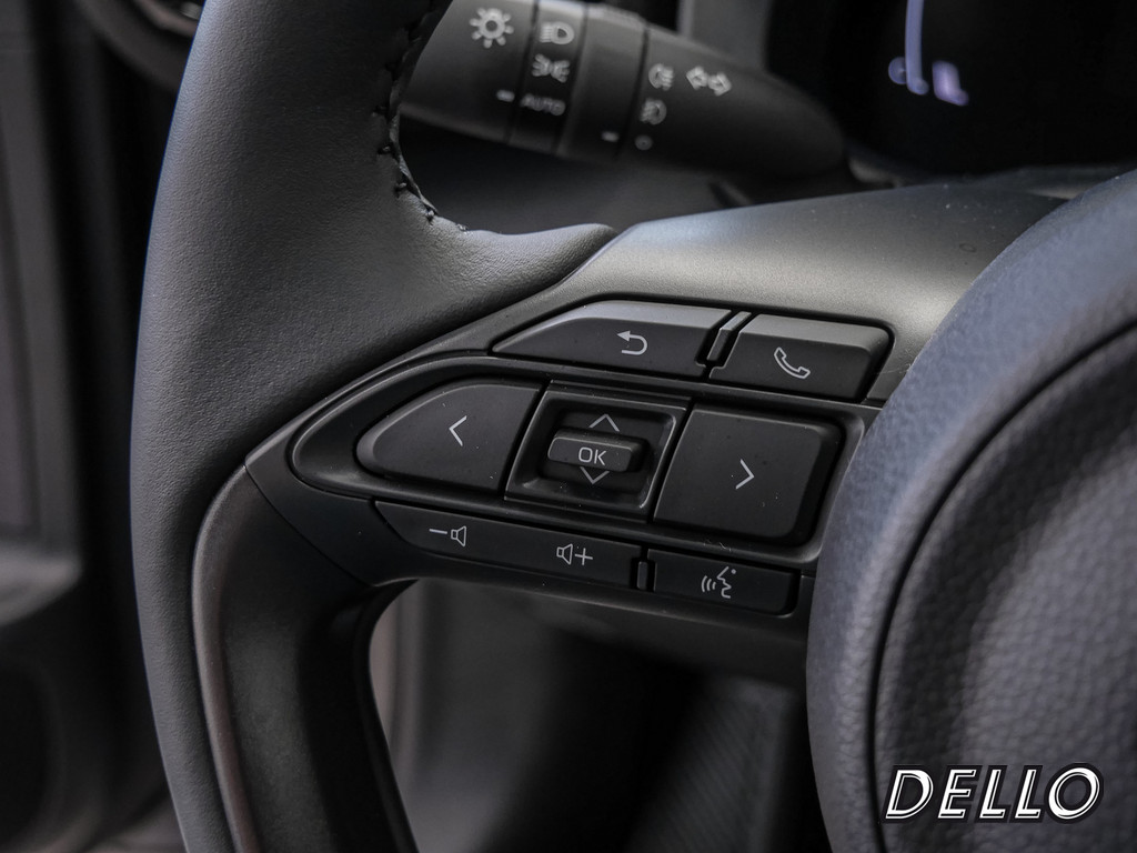 Fahrzeugansicht TOYOTA Yaris Cross 1.5 Hybrid FWD Teamplayer - Bild 32