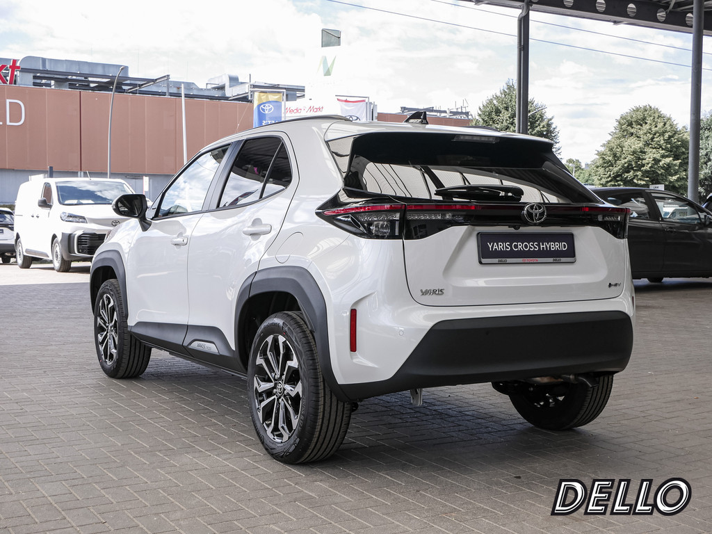 Fahrzeugansicht TOYOTA Yaris Cross 1.5 Hybrid FWD Teamplayer - Bild 43