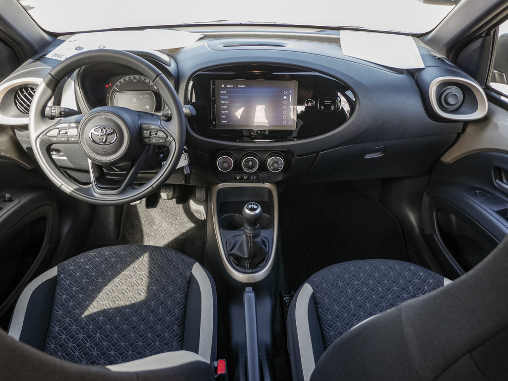 Fahrzeugansicht TOYOTA Aygo X 1.0 Teamplayer - Bild 6