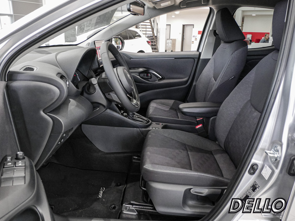 Fahrzeugansicht TOYOTA Yaris 1.5 Hybrid Teamplayer - Bild 4