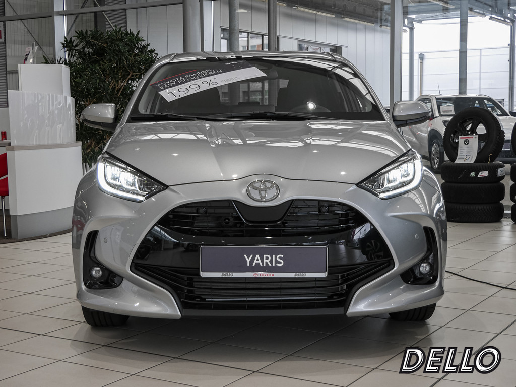Fahrzeugansicht TOYOTA Yaris 1.5 Hybrid Teamplayer - Bild 12