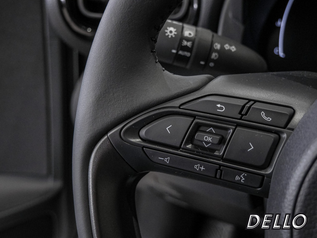 Fahrzeugansicht TOYOTA Yaris 1.5 Hybrid Teamplayer - Bild 29