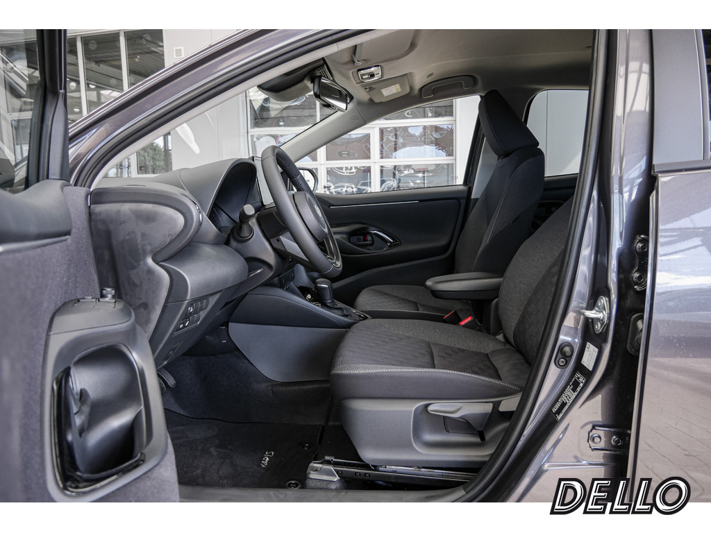 Fahrzeugansicht TOYOTA Yaris 1.5 Hybrid Teamplayer - Bild 4