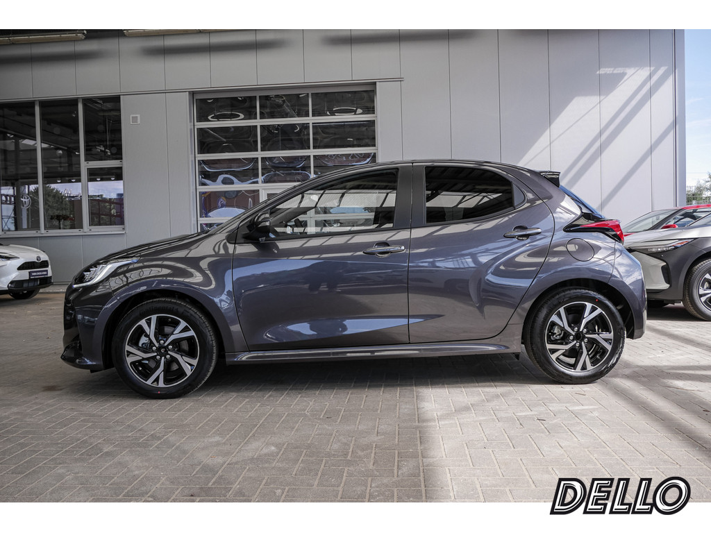 Fahrzeugansicht TOYOTA Yaris 1.5 Hybrid Teamplayer - Bild 41