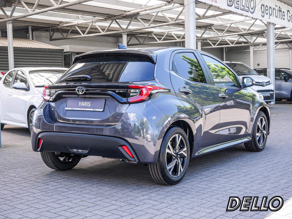 Fahrzeugansicht TOYOTA Yaris 1.5 Hybrid Teamplayer - Bild 34