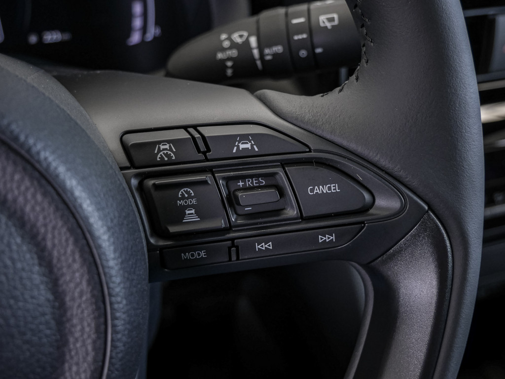 Fahrzeugansicht TOYOTA Yaris Cross 1.5 Hybrid FWD Teamplayer - Bild 30