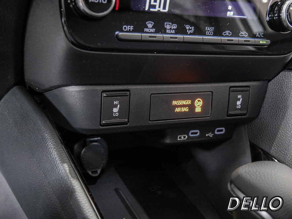 Fahrzeugansicht TOYOTA Yaris 1.5 Hybrid Teamplayer inkl.WKR +Safety+Comfortpaket - Bild 14