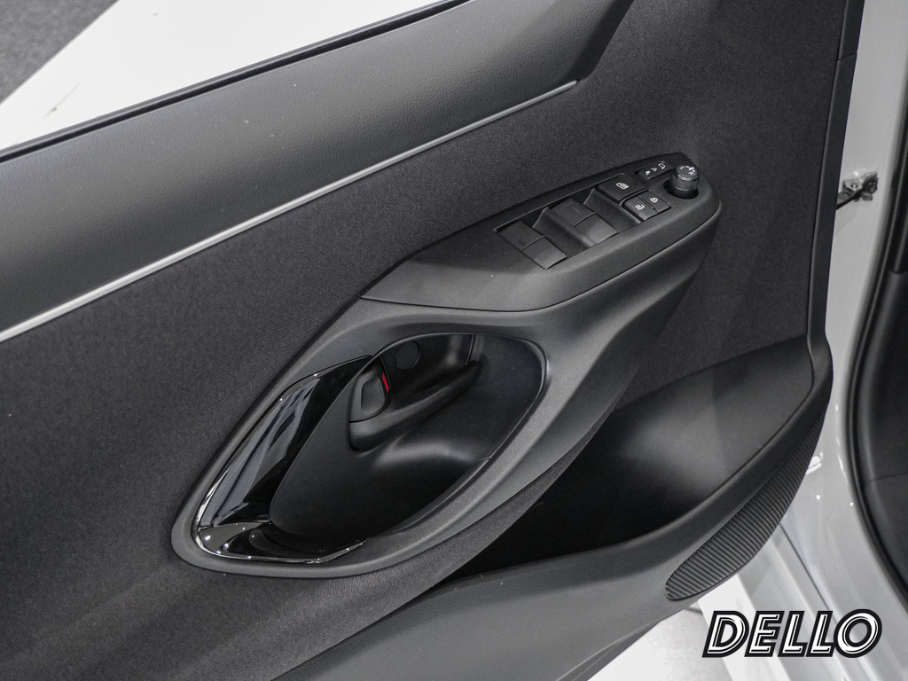 Fahrzeugansicht TOYOTA Yaris 1.5 Hybrid Teamplayer inkl.WKR +Safety+Comfortpaket - Bild 31