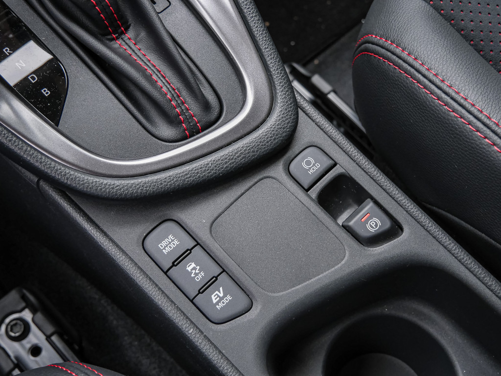 Fahrzeugansicht TOYOTA Yaris 1.5 Hybrid GR Sport - Bild 21