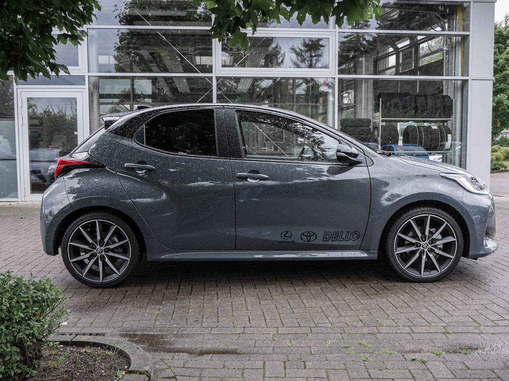 Fahrzeugansicht TOYOTA Yaris 1.5 Hybrid GR Sport - Bild 34