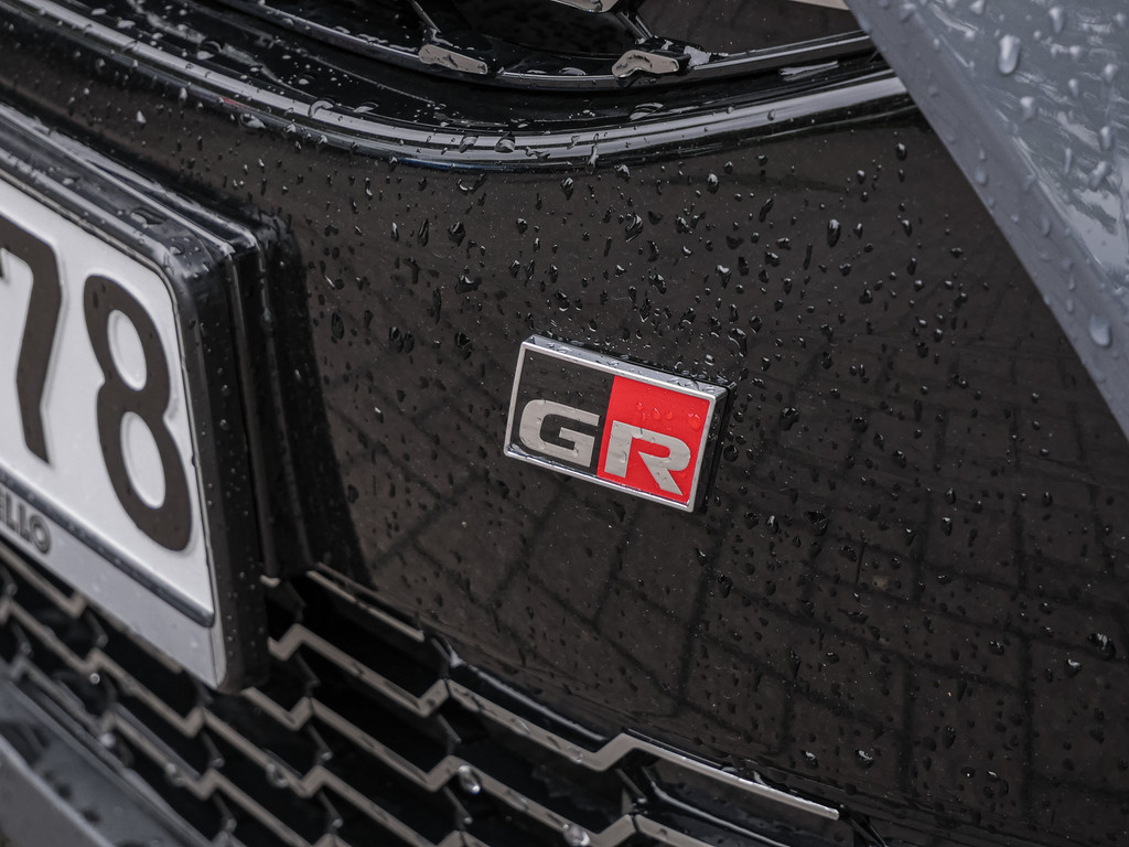 Fahrzeugansicht TOYOTA Yaris 1.5 Hybrid GR Sport - Bild 40