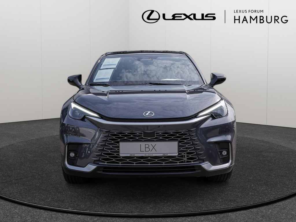 Fahrzeugansicht LEXUS LBX Emotion Safe & Sound - Bild 12