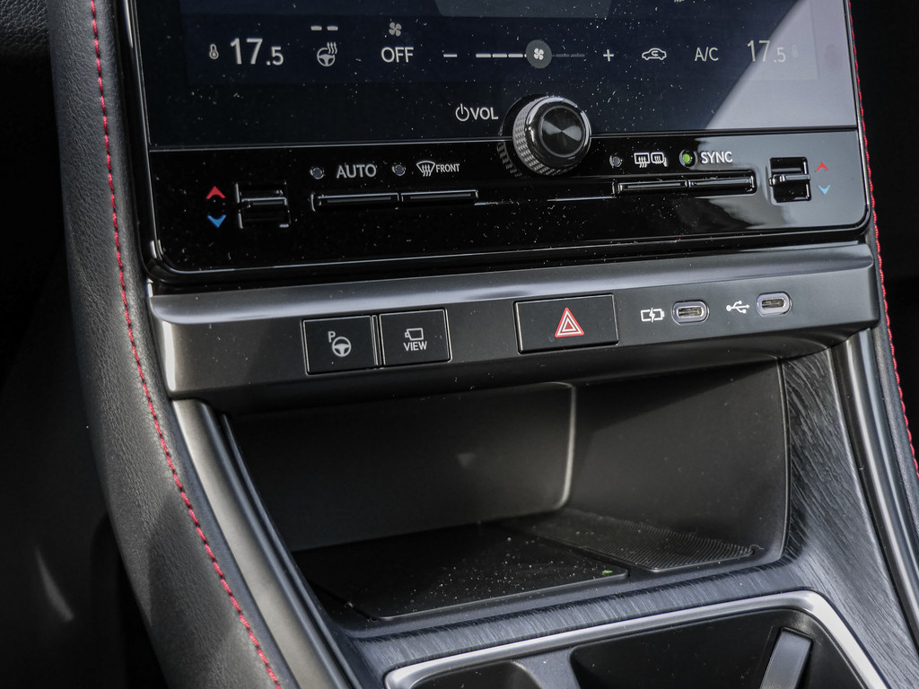 Fahrzeugansicht LEXUS LBX Emotion Safe & Sound - Bild 20