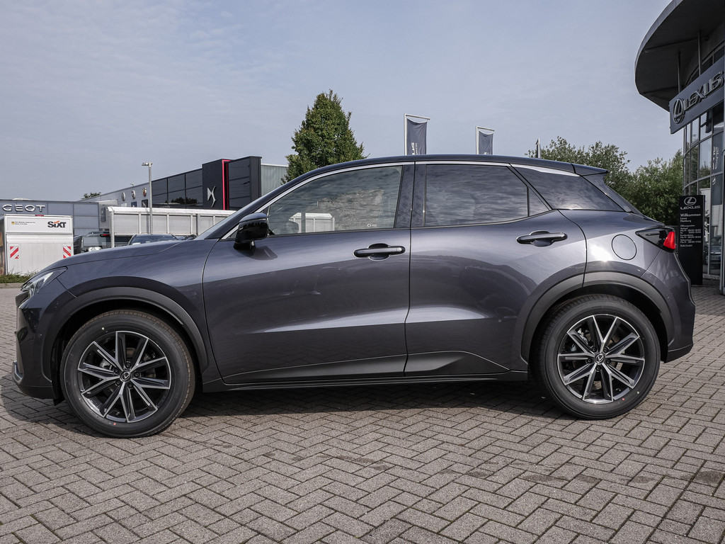 Fahrzeugansicht LEXUS LBX Emotion Safe & Sound - Bild 39