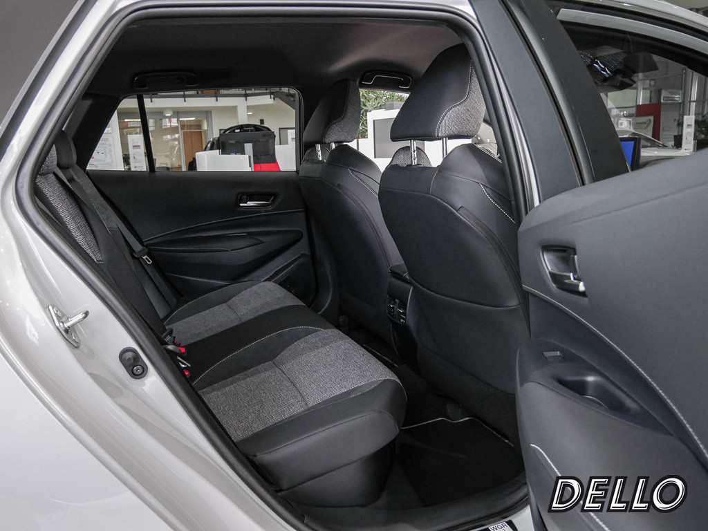 Fahrzeugansicht TOYOTA Corolla TS 1.8 Hybrid Teamplayer inkl. WKR - Bild 6