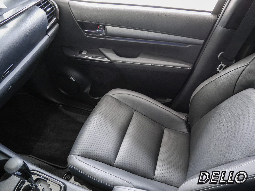 Fahrzeugansicht TOYOTA Hilux 2.8 Double Cab Invincible 4x4 - Bild 27