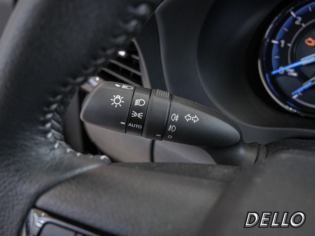 Fahrzeugansicht TOYOTA Hilux 2.8 Double Cab Invincible 4x4 - Bild 30