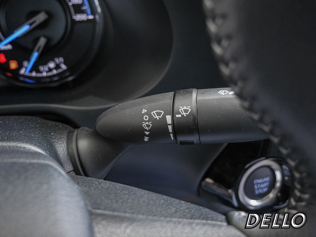 Fahrzeugansicht TOYOTA Hilux 2.8 Double Cab Invincible 4x4 - Bild 31