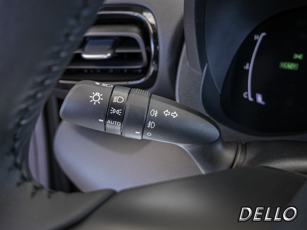 Fahrzeugansicht TOYOTA Yaris 1.5 Hybrid Teamplayer - Bild 13