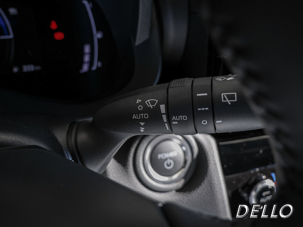 Fahrzeugansicht TOYOTA Yaris 1.5 Hybrid Teamplayer - Bild 14