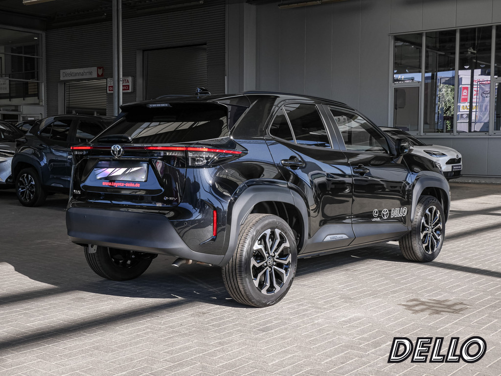 Fahrzeugansicht TOYOTA Yaris 1.5 Hybrid Teamplayer - Bild 9