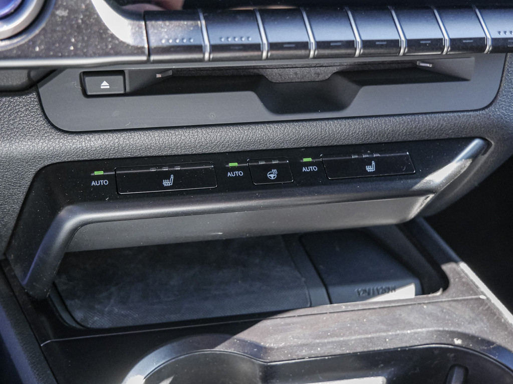 Fahrzeugansicht LEXUS UX 250h Style Edition - Bild 17