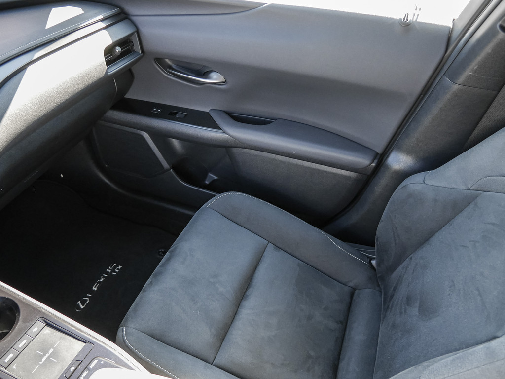 Fahrzeugansicht LEXUS UX 250h Style Edition - Bild 21