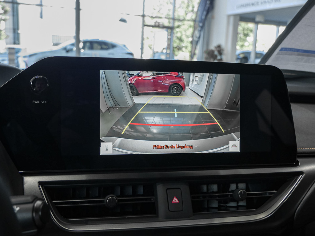 Fahrzeugansicht LEXUS UX 300h F-Sport Design - Bild 11