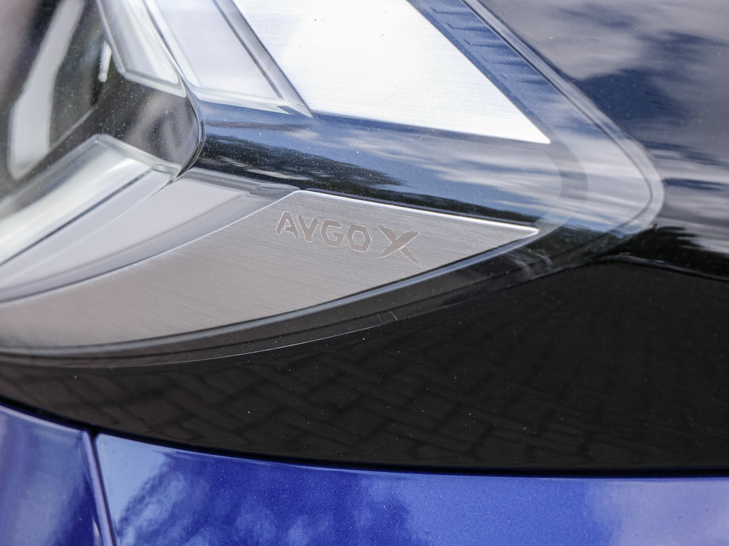 Fahrzeugansicht TOYOTA Aygo X 1.0 Pulse - Bild 3