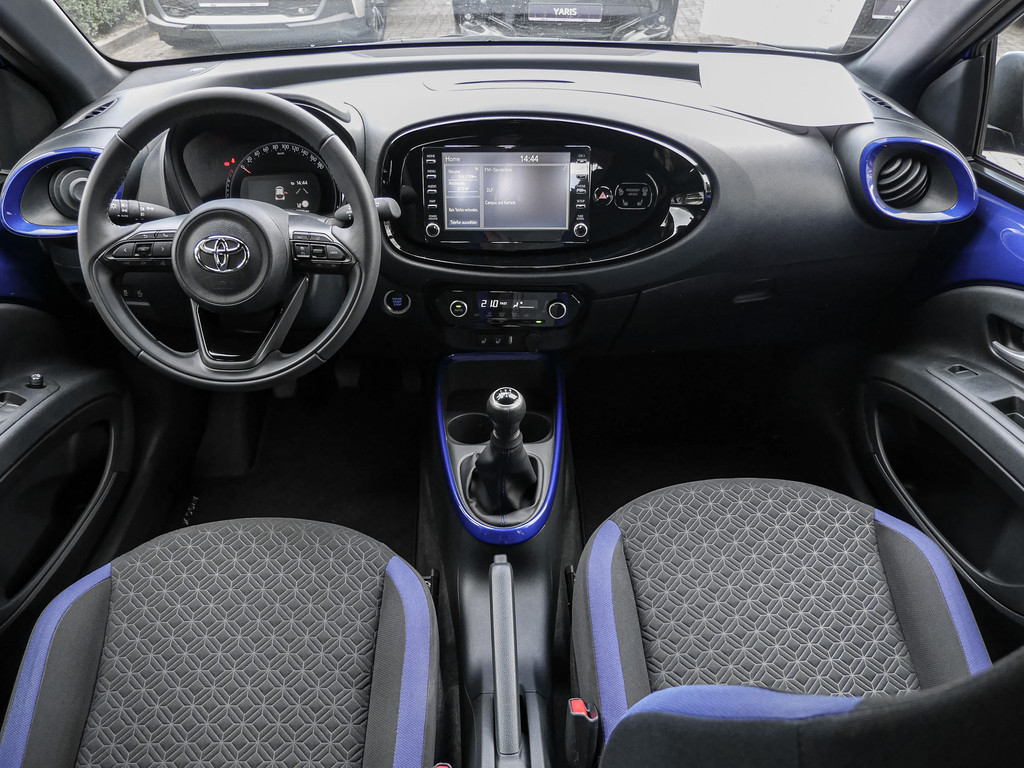 Fahrzeugansicht TOYOTA Aygo X 1.0 Pulse - Bild 10