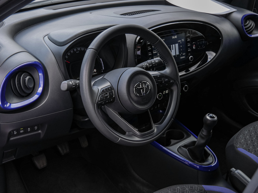 Fahrzeugansicht TOYOTA Aygo X 1.0 Pulse - Bild 35