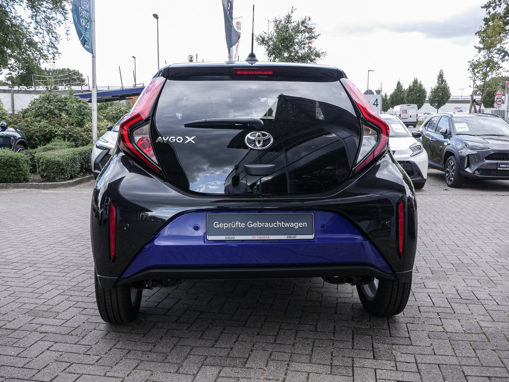 Fahrzeugansicht TOYOTA Aygo X 1.0 Pulse - Bild 40