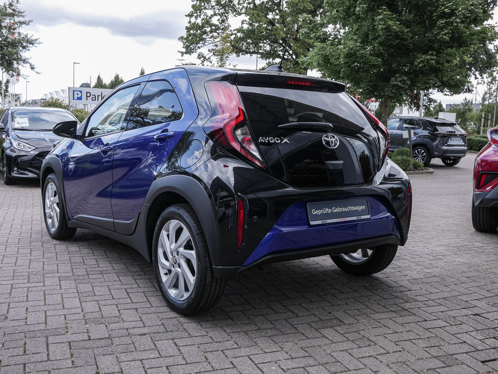 Fahrzeugansicht TOYOTA Aygo X 1.0 Pulse - Bild 41