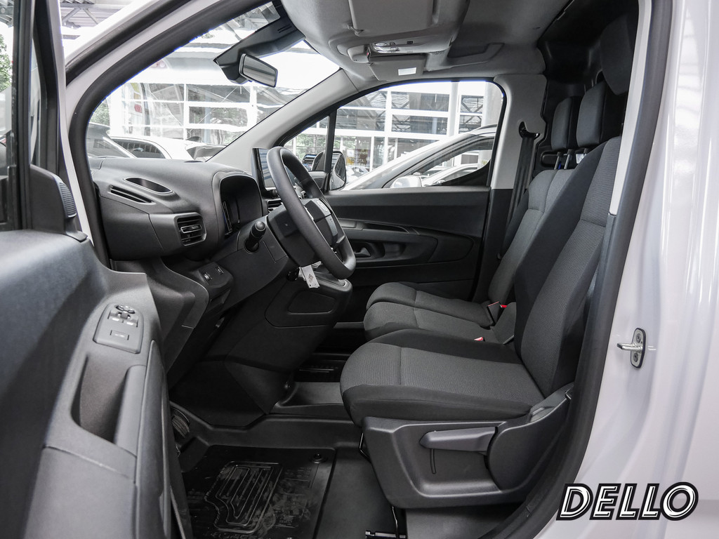Fahrzeugansicht TOYOTA Proace City 1.5 L2 Meister - Bild 29