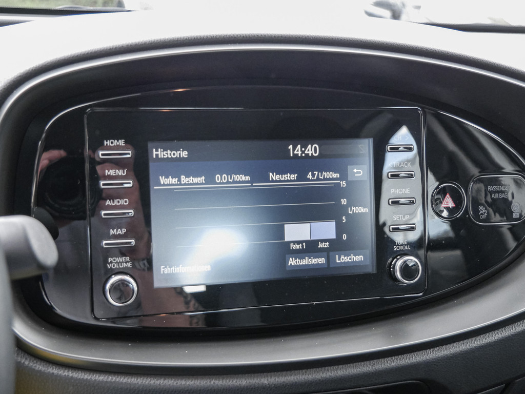 Fahrzeugansicht TOYOTA Aygo X 1.0 Play - Bild 11