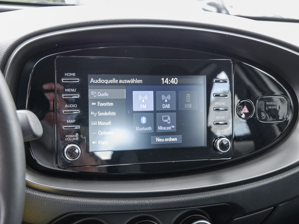 Fahrzeugansicht TOYOTA Aygo X 1.0 Play - Bild 13