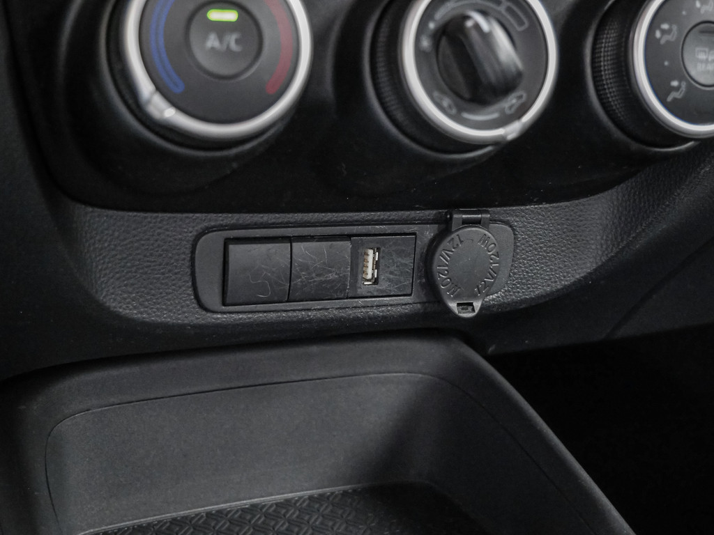 Fahrzeugansicht TOYOTA Aygo X 1.0 Play - Bild 16