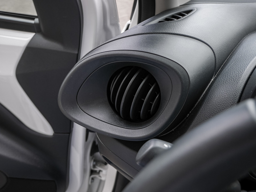 Fahrzeugansicht TOYOTA Aygo X 1.0 Play - Bild 26