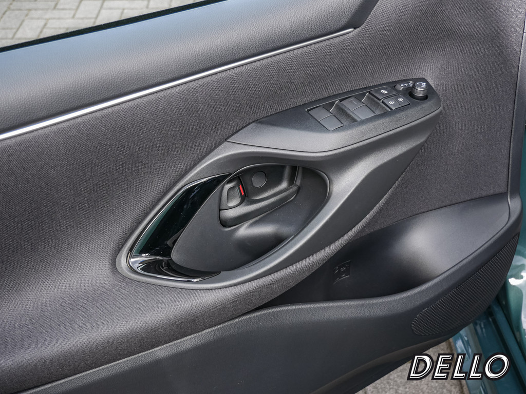 Fahrzeugansicht TOYOTA Yaris 1.5 Hybrid Style Plus - Bild 35