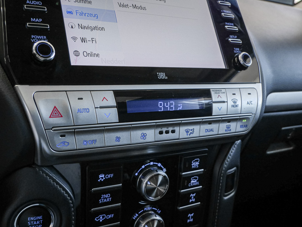 Fahrzeugansicht TOYOTA Land Cruiser 2.8 D-4D TEC-Edition - Bild 24