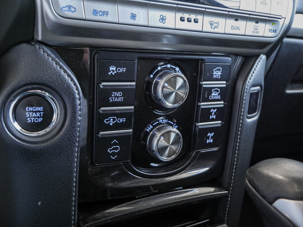 Fahrzeugansicht TOYOTA Land Cruiser 2.8 D-4D TEC-Edition - Bild 25