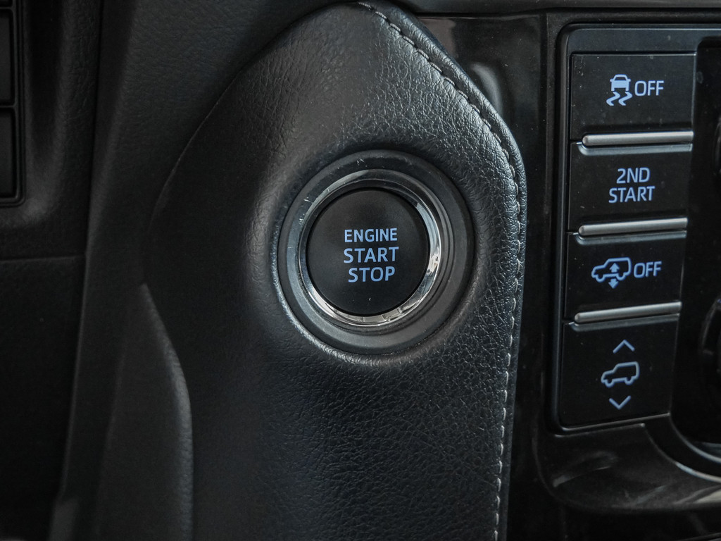 Fahrzeugansicht TOYOTA Land Cruiser 2.8 D-4D TEC-Edition - Bild 26