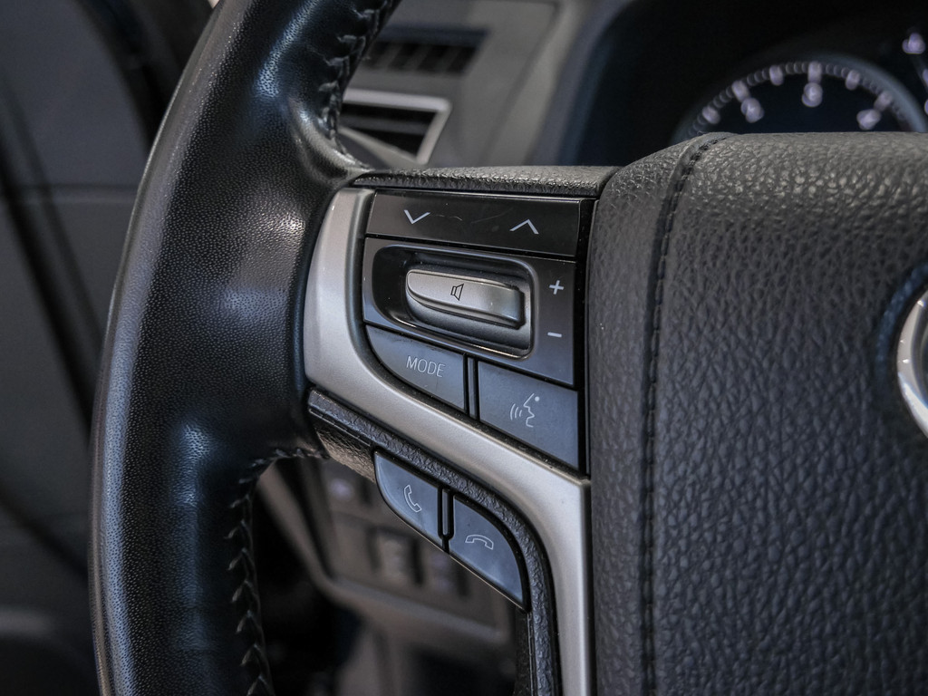 Fahrzeugansicht TOYOTA Land Cruiser 2.8 D-4D TEC-Edition - Bild 38